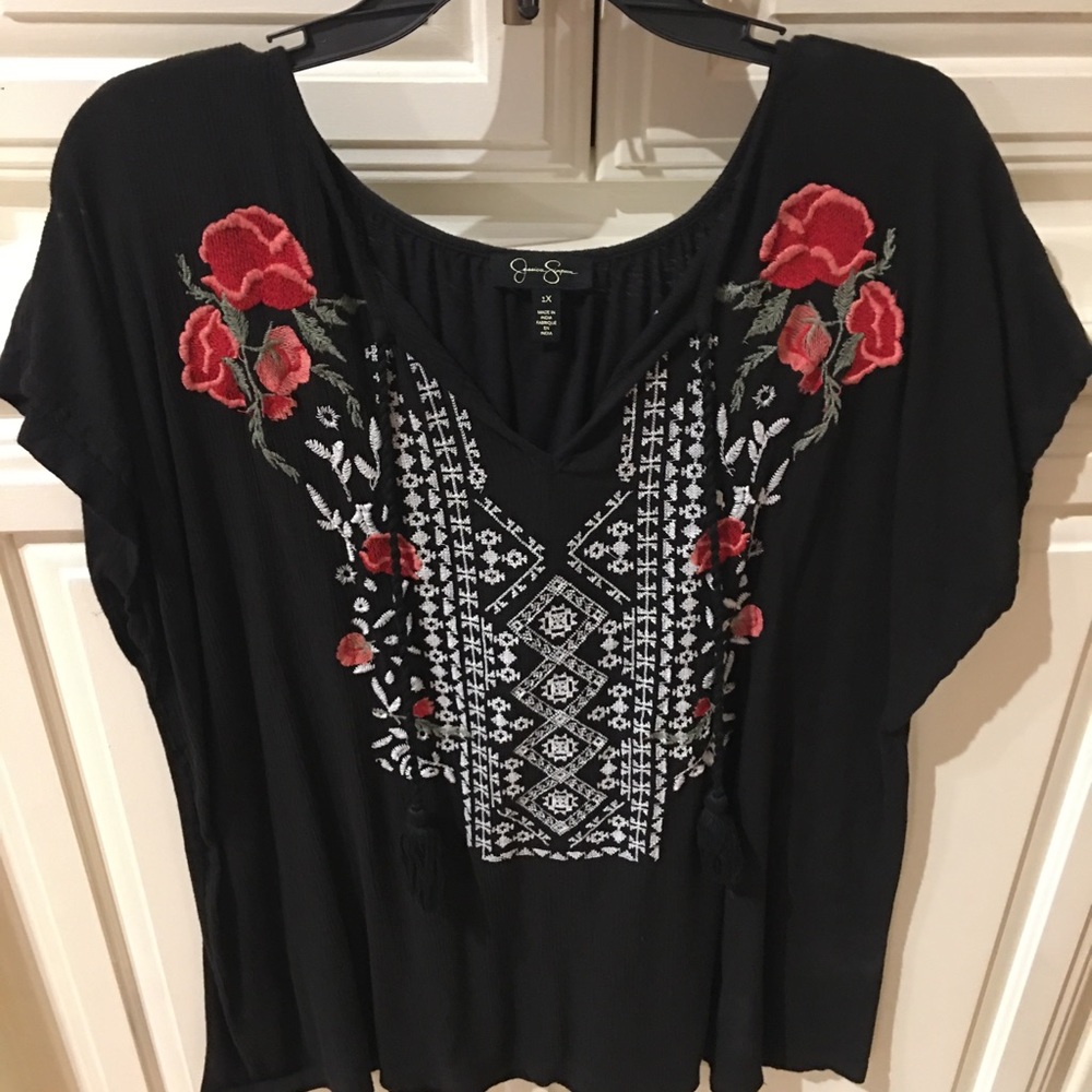 Jessica Simpson plus size knit top